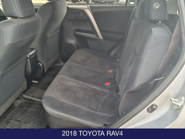 Used 2018 Toyota RAV4 LE w/ All Weather Liner Package AWD/4WD image 18