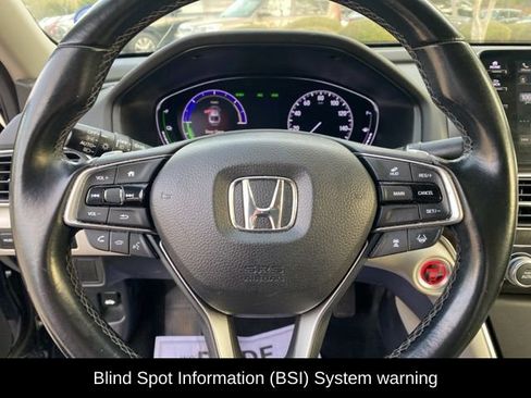 Used 2018 Honda Accord Touring image 8