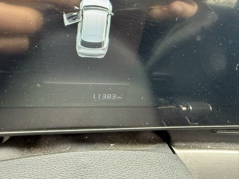 Used 2023 Kia Sportage EX image 8