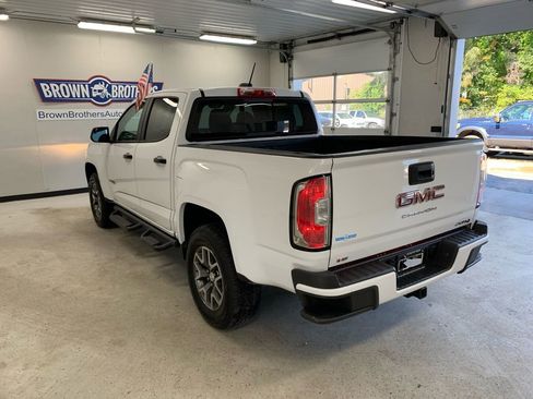Used 2022 GMC Canyon AT4 w/ Trailering Package image 4