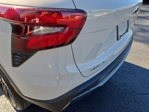 New 2026 Chevrolet Trax ACTIV w/ Driver Confidence Package image 13