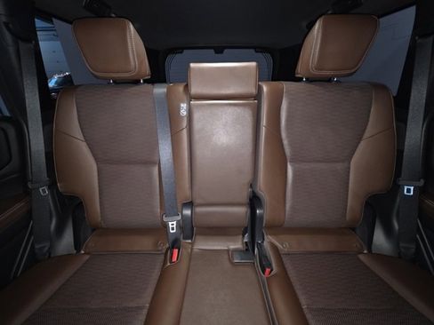 Used 2025 Toyota Land Cruiser image 15