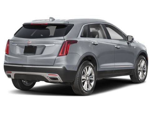 Certified 2024 Cadillac XT5 Premium Luxury FWD image 2