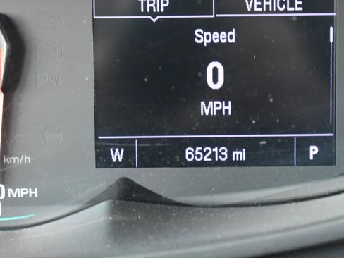 Used 2020 Chevrolet Trax LS w/ Tint and Cruise Package image 15