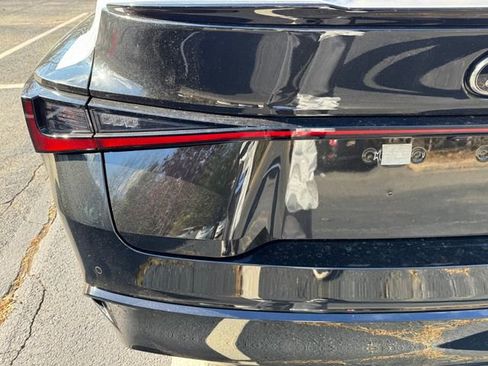 New 2025 Lexus IS 350 F Sport w/ Accessory Package image 12