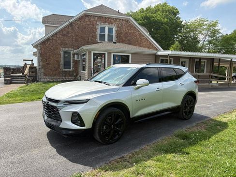 Used 2022 Chevrolet Blazer RS FWD image 1