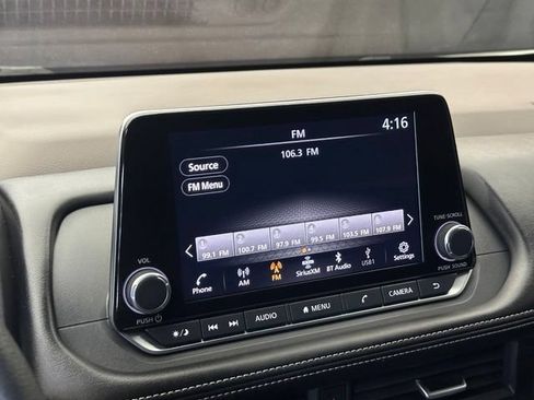 Used 2023 Nissan Rogue SV FWD image 27