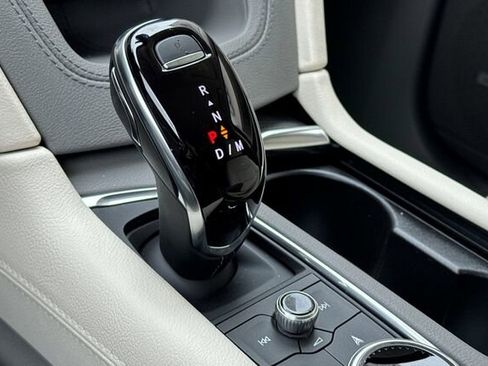 New 2026 Cadillac XT5 Premium Luxury image 22