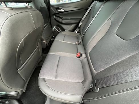 Used 2025 Buick Encore GX Preferred image 25