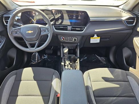 New 2026 Chevrolet TrailBlazer LS w/ LS Convenience Package AWD/4WD image 17