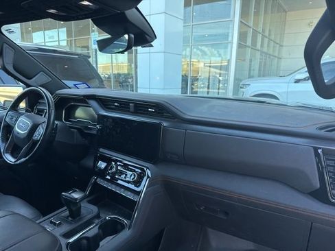 Used 2023 GMC Sierra 1500 AT4 w/ AT4 Premium Package image 10