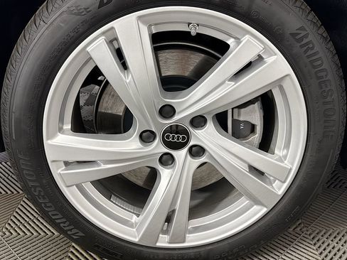 Used 2025 Audi A5 2.0T Premium Plus w/ Premium Plus image 32