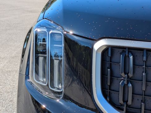 New 2025 Kia Telluride EX image 10