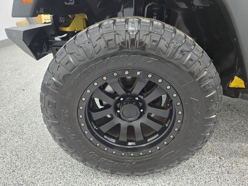 Used 2015 Jeep Wrangler Unlimited Sport w/ Quick Order Package 24S AWD/4WD image 29