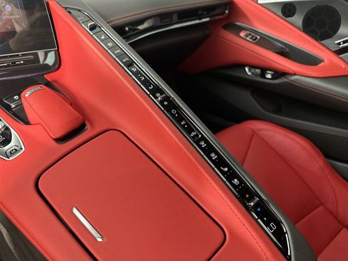 Used 2024 Chevrolet Corvette Stingray Preferred Conv RWD image 19