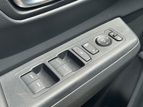 Used 2025 Honda CR-V Sport image 24