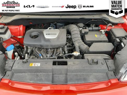 Used 2019 Kia Soul ! FWD image 12