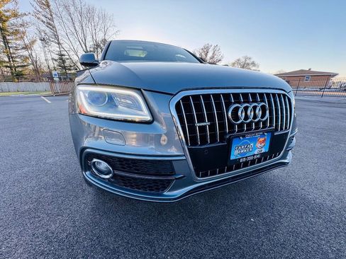 Used 2017 Audi Q5 2.0T Premium Plus w/ Technology Package image 14
