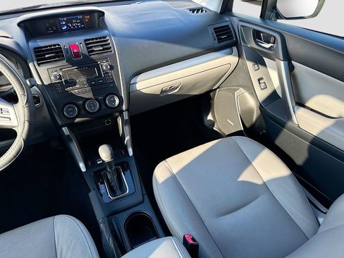 Used 2015 Subaru Forester 2.5i Touring image 28
