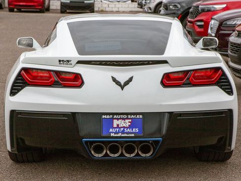 Used 2016 Chevrolet Corvette Stingray Coupe RWD image 6