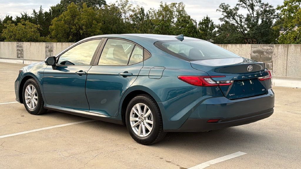 Used 2025 Toyota Camry LE FWD image 3