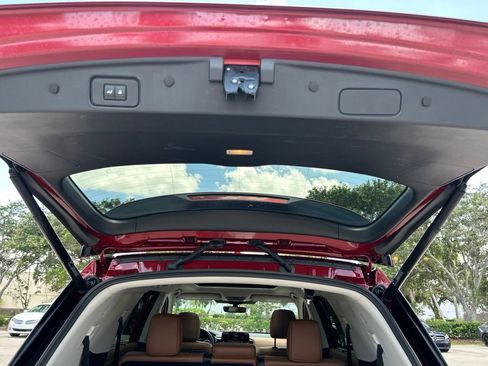 Certified 2025 Nissan Pathfinder Platinum w/ Cargo Package FWD image 55