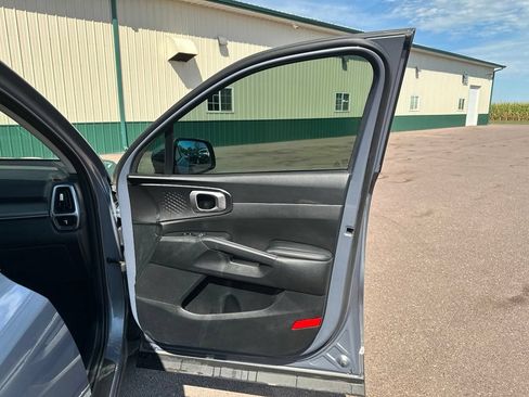 Used 2021 Kia Sorento LX AWD/4WD image 30