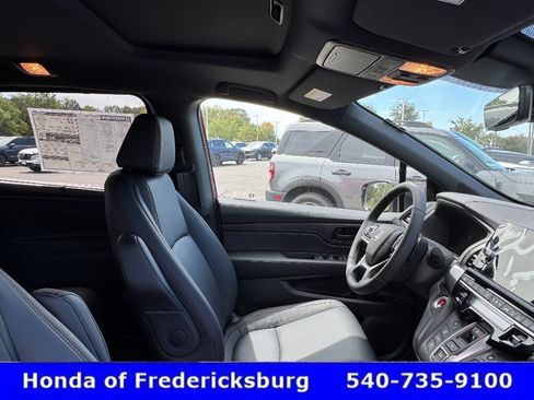 Used 2026 Honda Odyssey Sport-L image 29