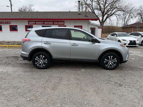 Used 2018 Toyota RAV4 LE w/ All Weather Liner Package image 2