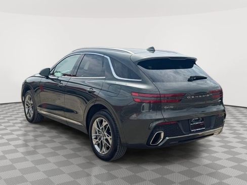 Used 2025 Genesis GV70 2.5T AWD/4WD image 6