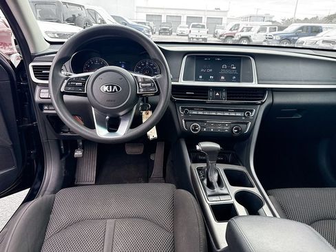 Used 2020 Kia Optima LX FWD image 24