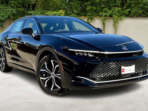 New 2026 Toyota Crown Limited image 1