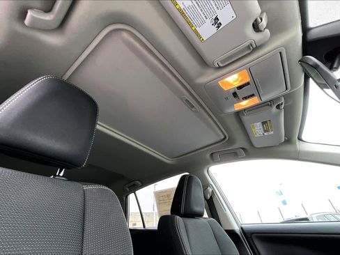 Used 2017 Toyota RAV4 XLE image 13