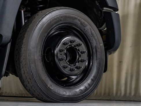 Used 2012 Ford F550 2WD Regular Cab Super Duty w/ Payload Upgrade Pkg image 44