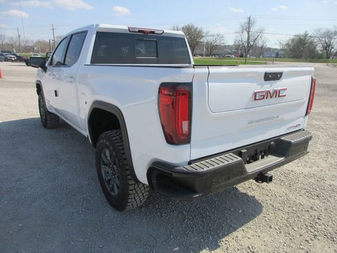 New 2026 GMC Sierra 1500 AT4X AWD/4WD image 9