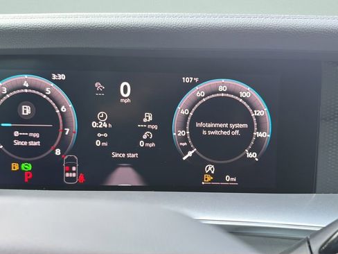 New 2026 Volkswagen Tiguan SE R-Line FWD image 24