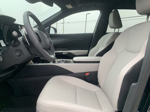 Certified 2025 Lexus RX 350 RX 350 image 16