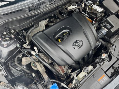 Used 2019 Toyota Yaris LE FWD image 37