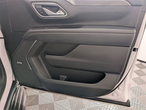 Used 2022 Chevrolet Tahoe RST image 36