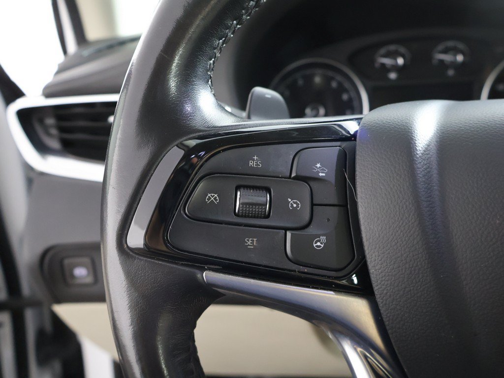 Used 2023 Buick Enclave Essence FWD image 44