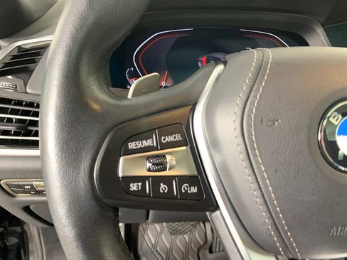 Used 2022 BMW X5 sDrive40i w/ Luxury Seating Package image 19