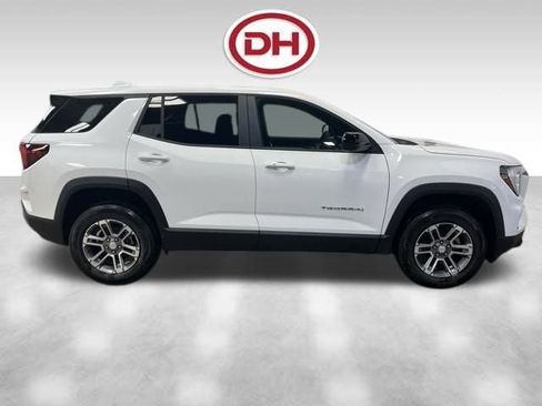 New 2026 GMC Terrain Elevation w/ Technology Package II image 2