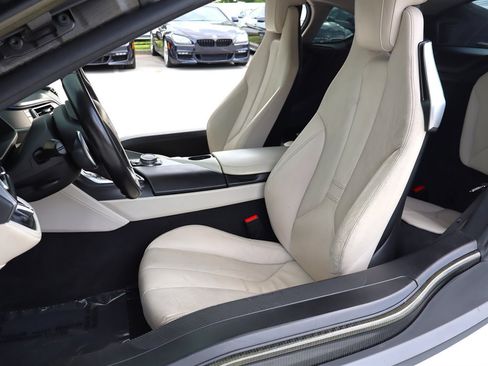 Used 2016 BMW i8 AWD/4WD image 15
