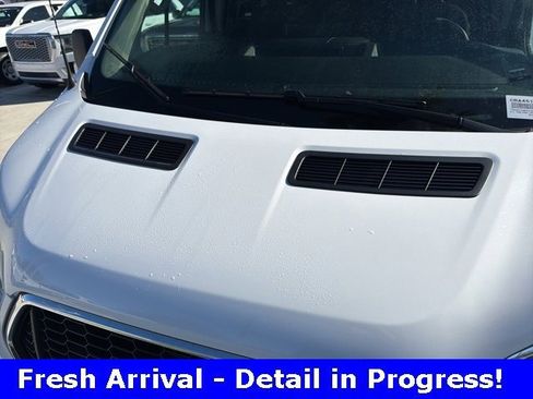 Used 2023 Ford Transit 350 XLT image 3