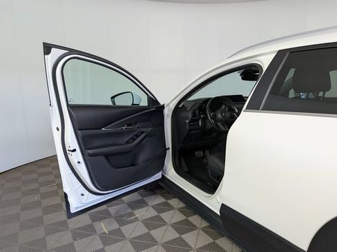 Used 2024 MAZDA CX-30 AWD 2.5 S w/ Preferred Package image 13