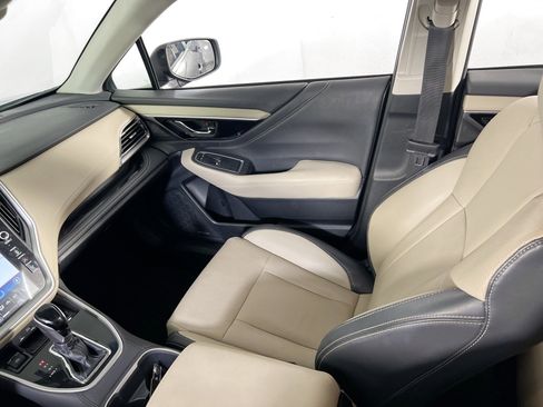 Used 2022 Subaru Outback Limited image 25