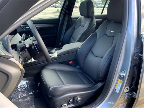 New 2026 Cadillac CT5 Premium Luxury RWD image 9