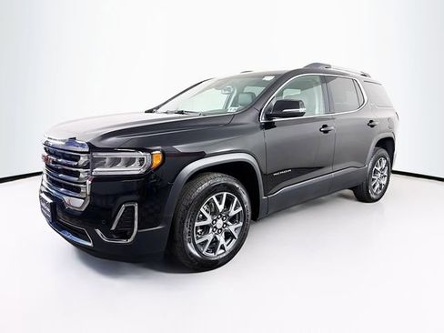 Used 2023 GMC Acadia SLT w/ Technology Package AWD/4WD image 3