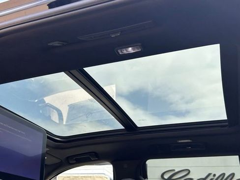New 2026 Cadillac Escalade Luxury w/ Touring Package AWD/4WD image 55