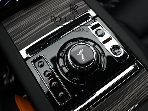 New 2026 Rolls-Royce Cullinan image 33